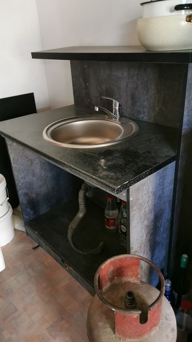 продам мойка со столешница буду в хорошем состоянии