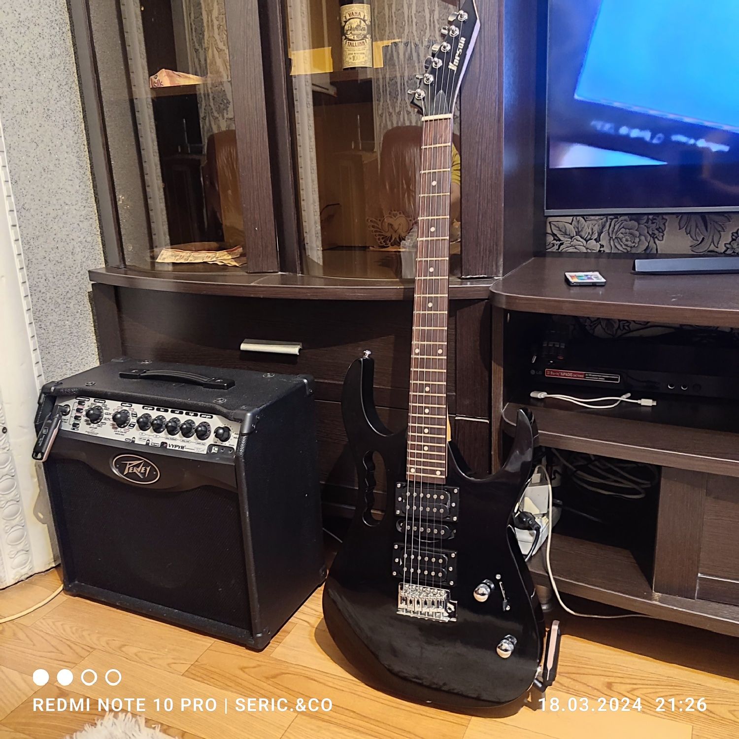 Комбоусилитель комбик  Peavey vip 1 Продам.