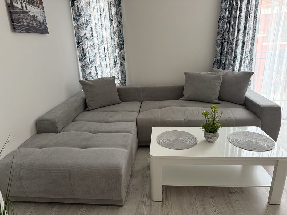 Ъглов диван с механизъм сън