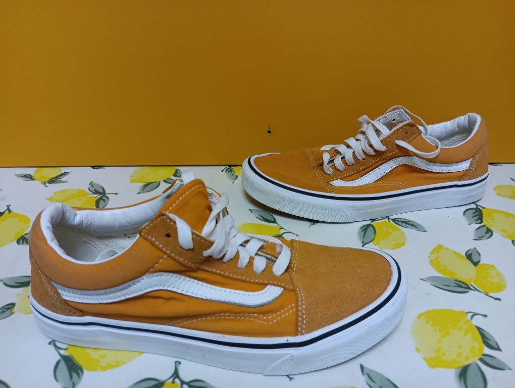 Vans N 39 кожени - 32 лв