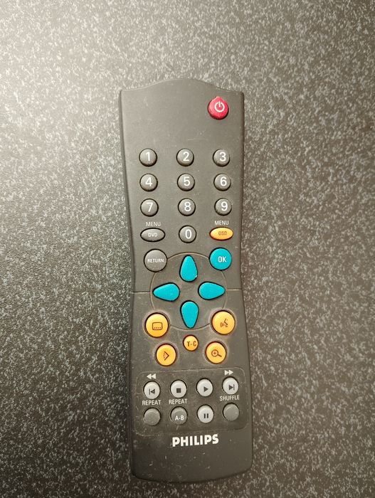 Дистанционно за DVD