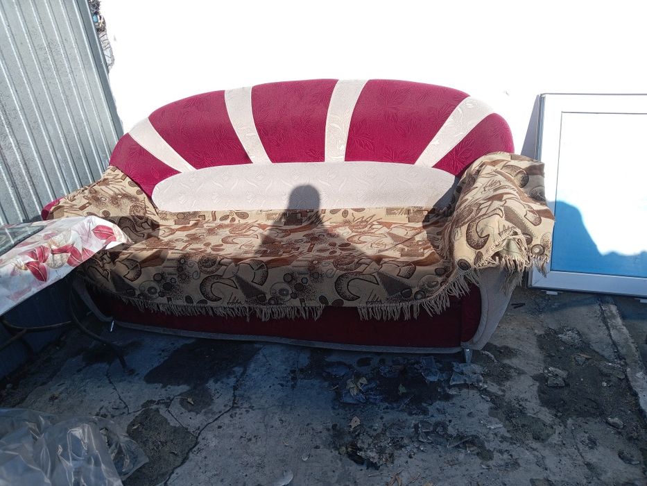 Диван,раздвижной