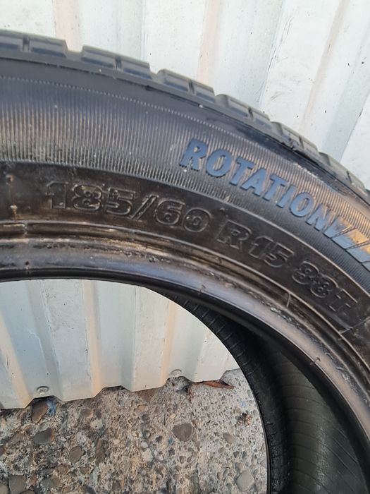 2 Anvelope de  iarna *185/60R15*SNOW*LICHIDARE STOC*75 Lei Buc*
