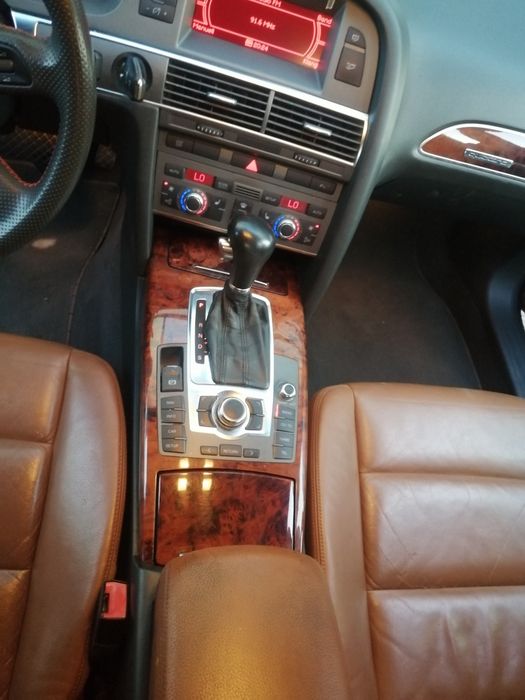 Audi A6 quattro 2.7