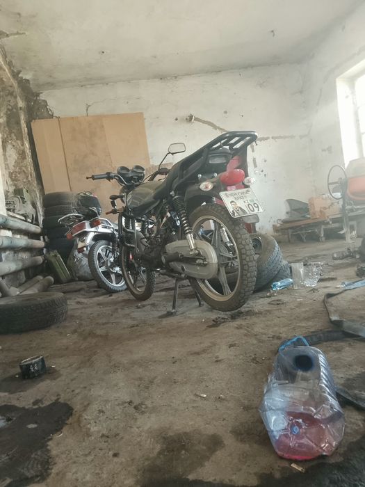 Продам мотоцикл YAQI