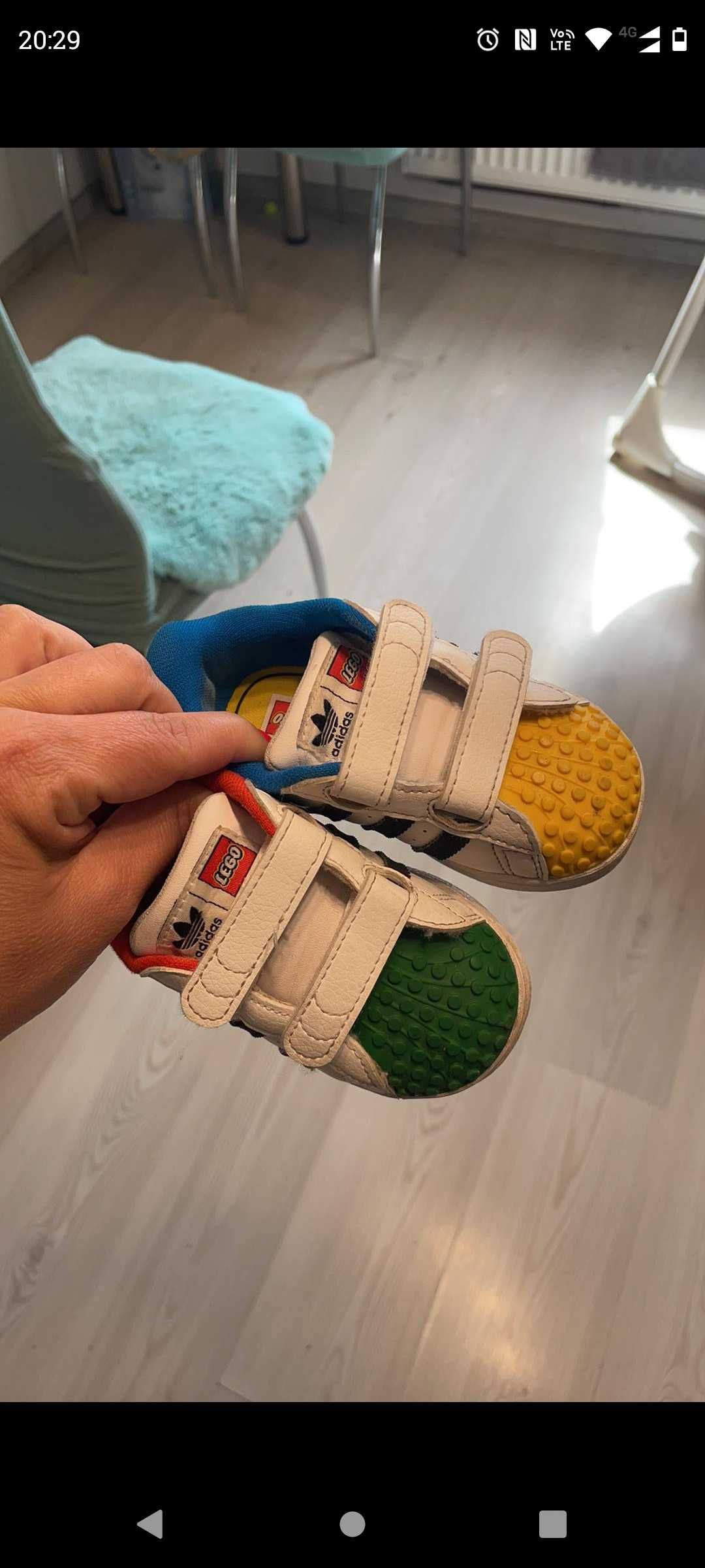 Adidas lego marime 21