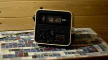 ceas cu radio vechi vintage