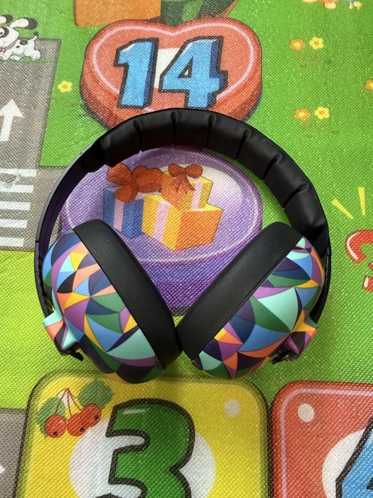 Căști antifonice pentru bebeluși