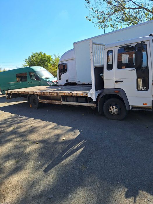 Продавам товарен камион  Volvo FLC