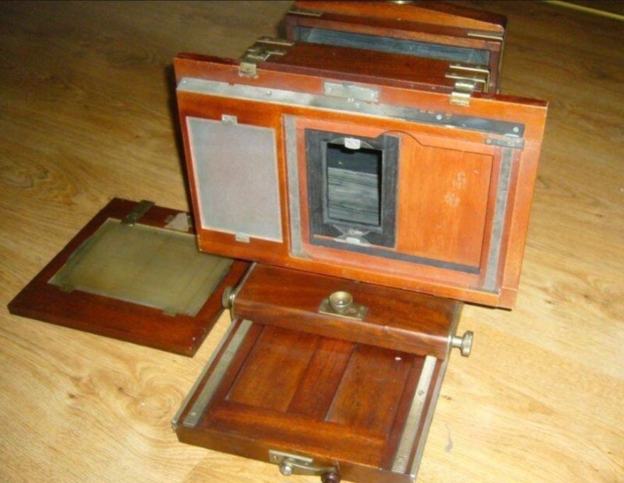 Stativ camera-foto antic din lemn.Neue Gorlitz