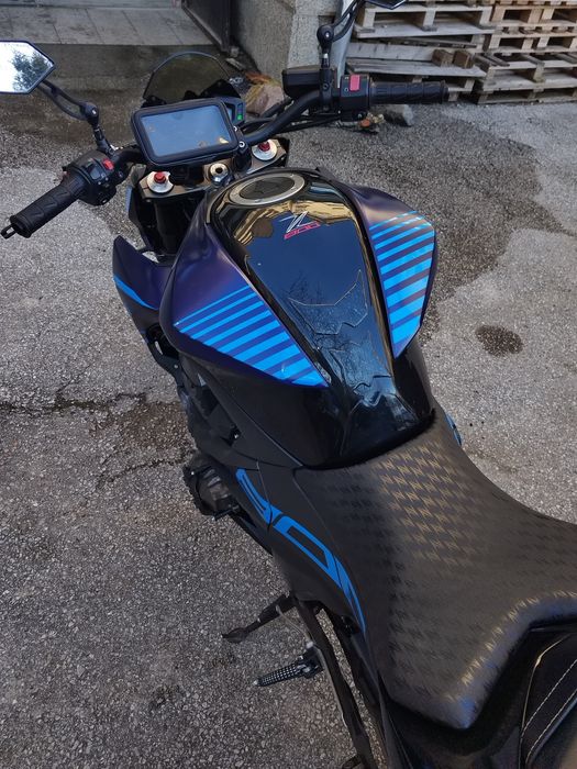 Kawasaki z800 син