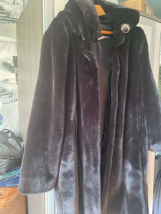 Продаю шубу ,новая