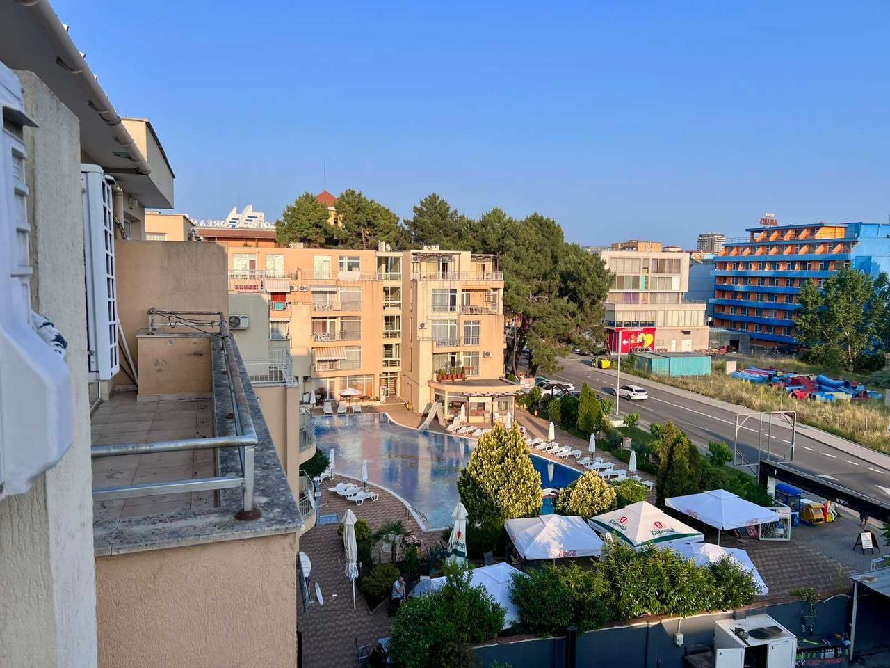 Продава се Двустаен апартамент в к.к. Слънчев бряг - 47 кв.м за 1341 €/кв.м - Снимка #11