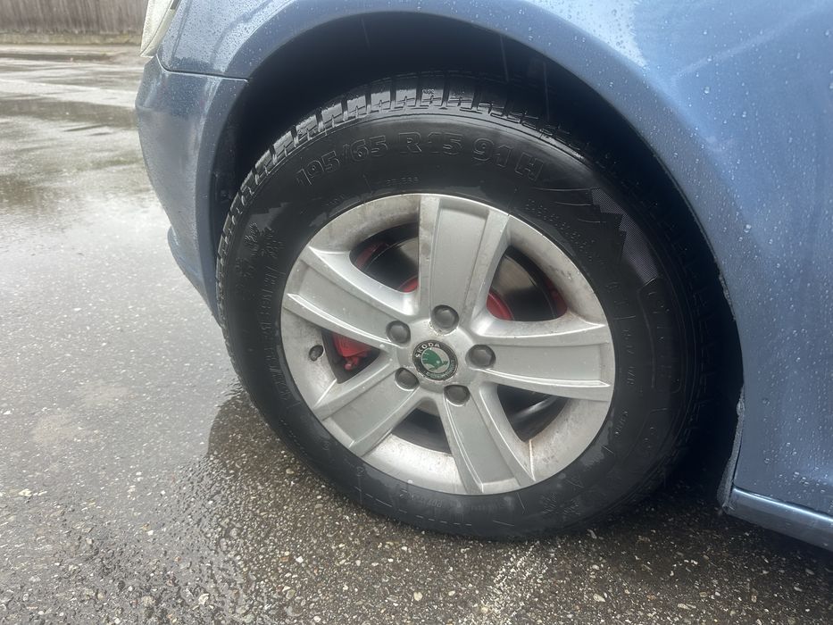 Roti originale Skoda cu anvelope de iarna