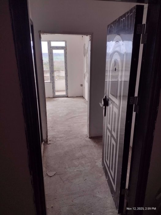 Продава се Едностаен апартамент в Добрич, Автогара - 53 кв.м за 567 €/кв.м - Снимка #6