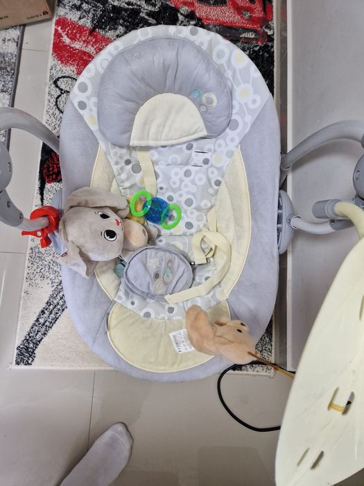 Leagan Ingenuity cu balansare electrica, melodii si vibratii