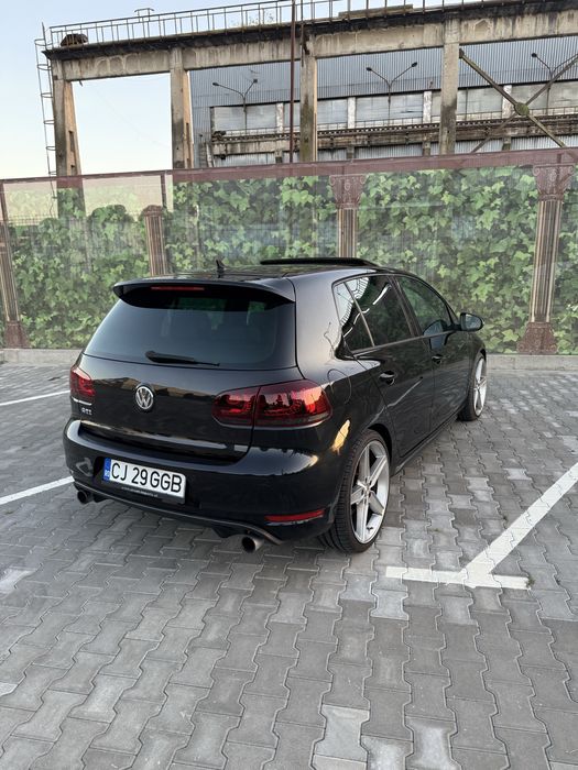 VW Golf 6 GTI /211 CP/ DSG / Trapa / Full Led