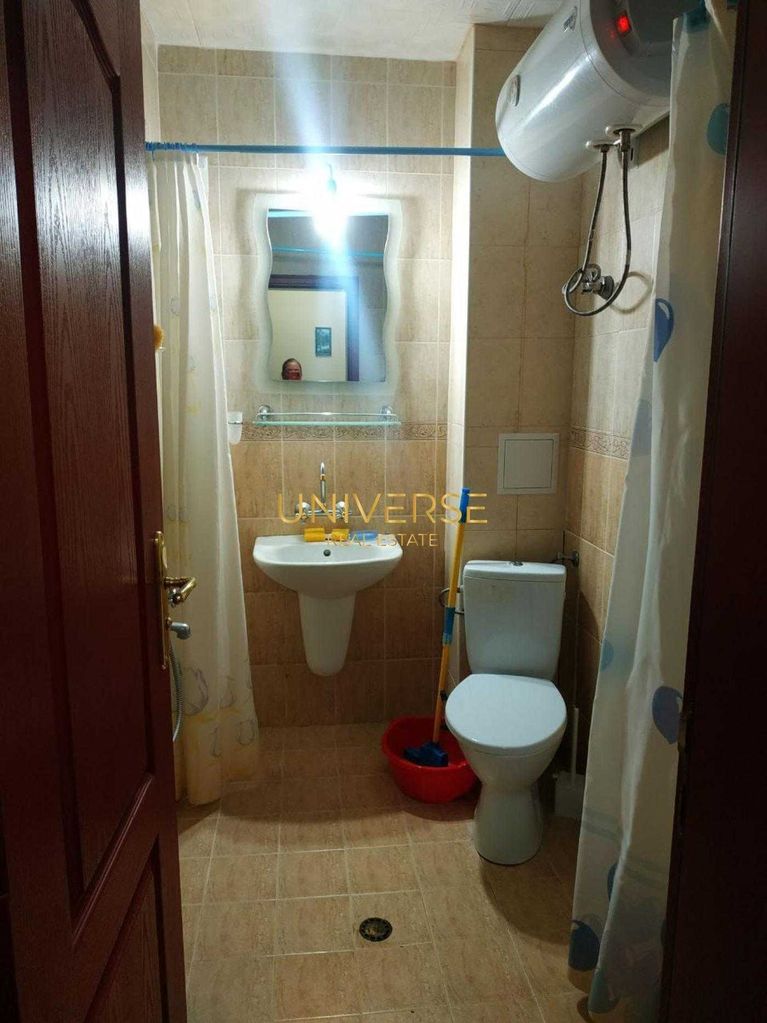 Продава се Двустаен апартамент в Свети Влас - 67000 кв.м за 1 €/кв.м - Снимка #7
