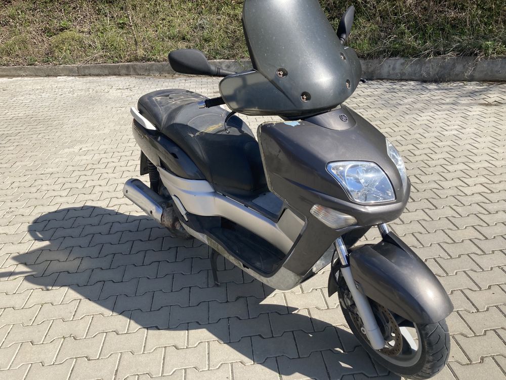 Yamaha Versity 300 на части