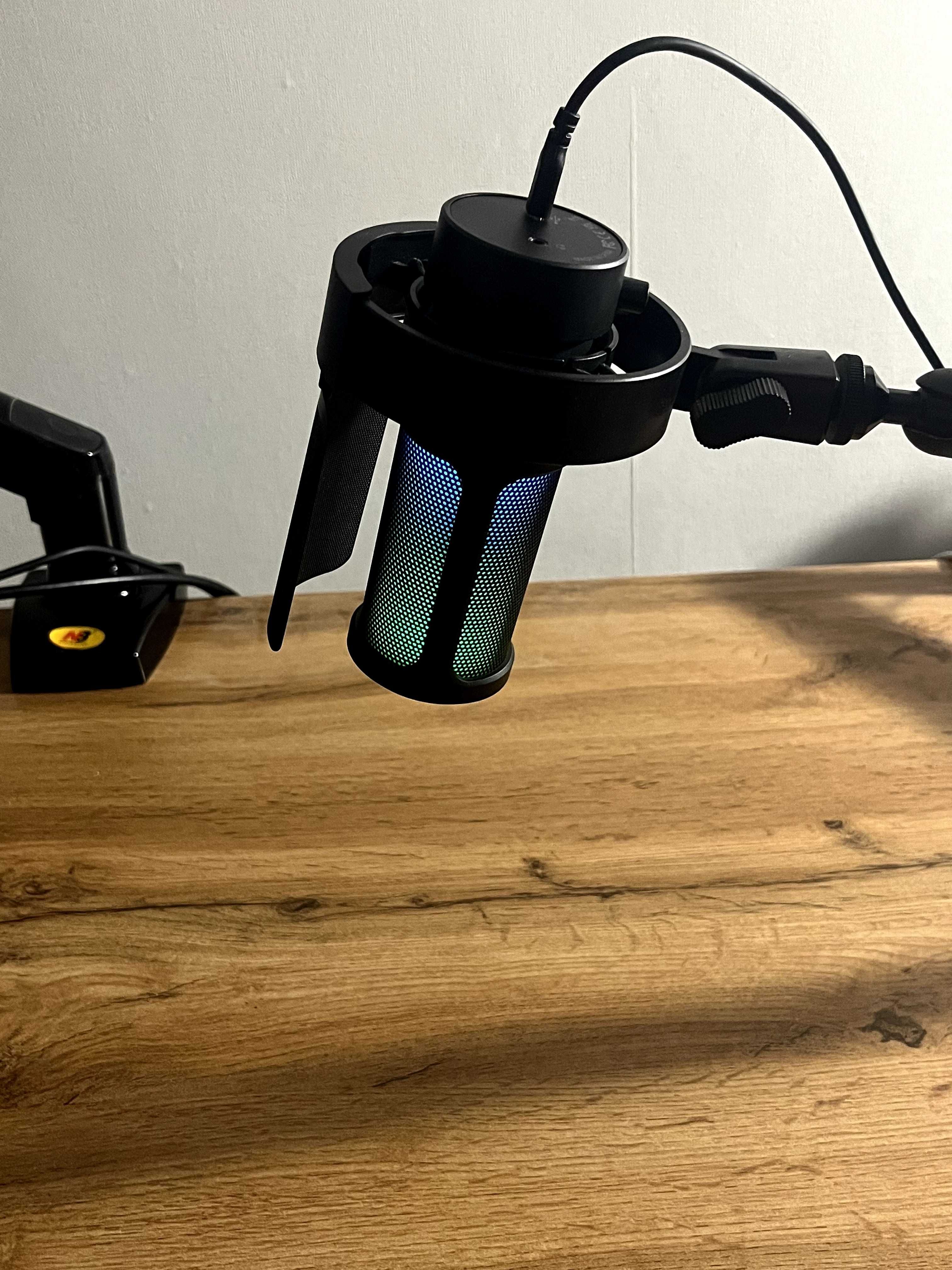 Конденсаторный микрофон Fifine A8 (USB, RGB подсветка)