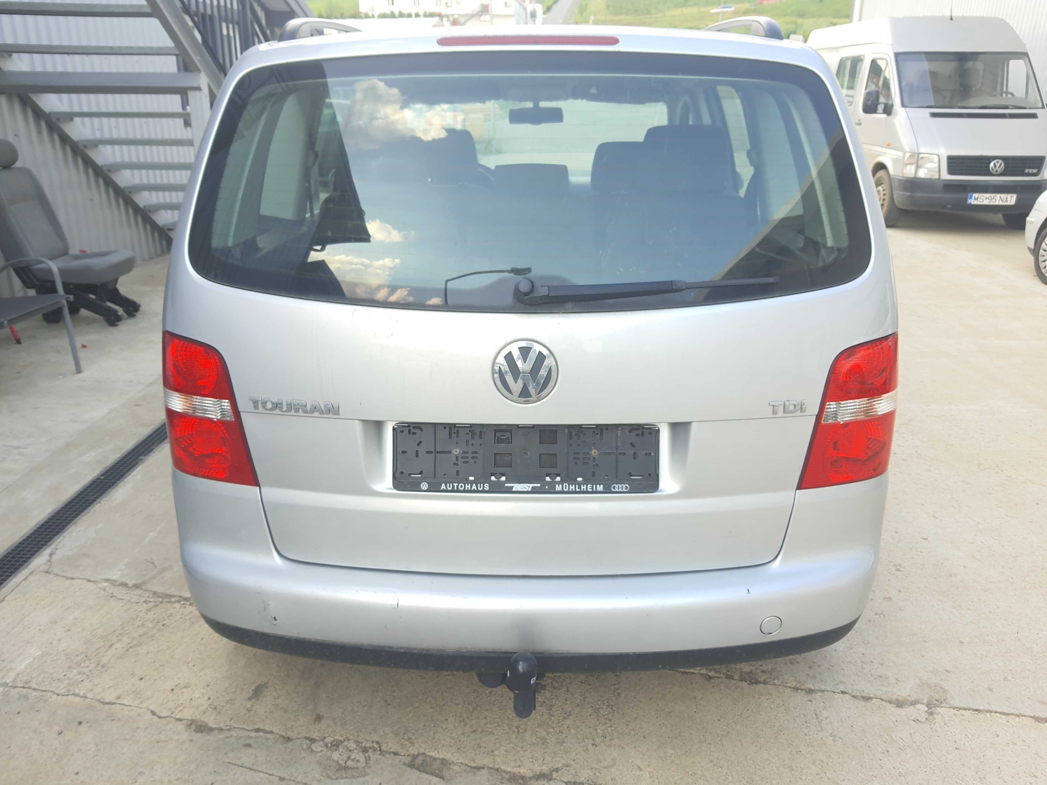 Vand VW Touran 1.9 tdi recent adus din Germania