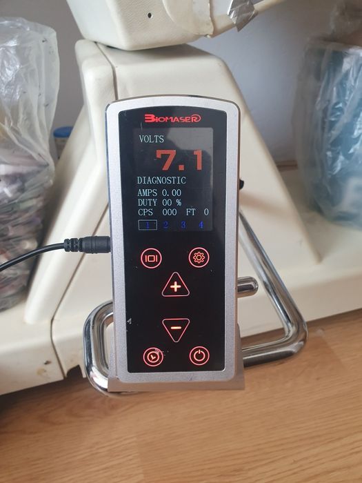 Vand tattoo sursa 18v 3,5A