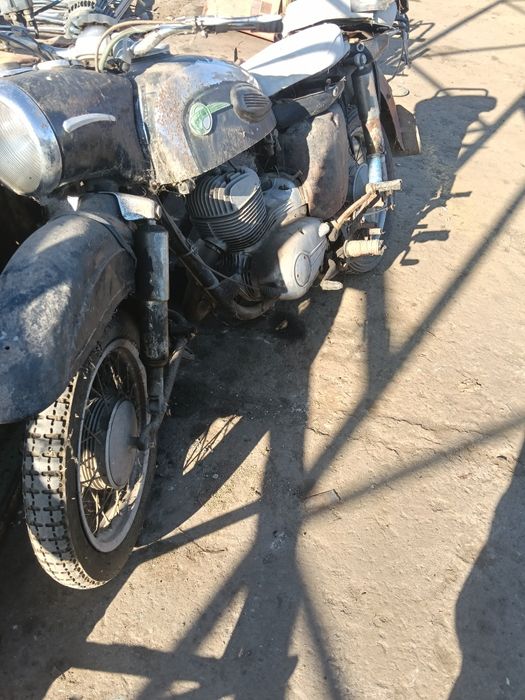 Motocicleta mz 250 fără acte