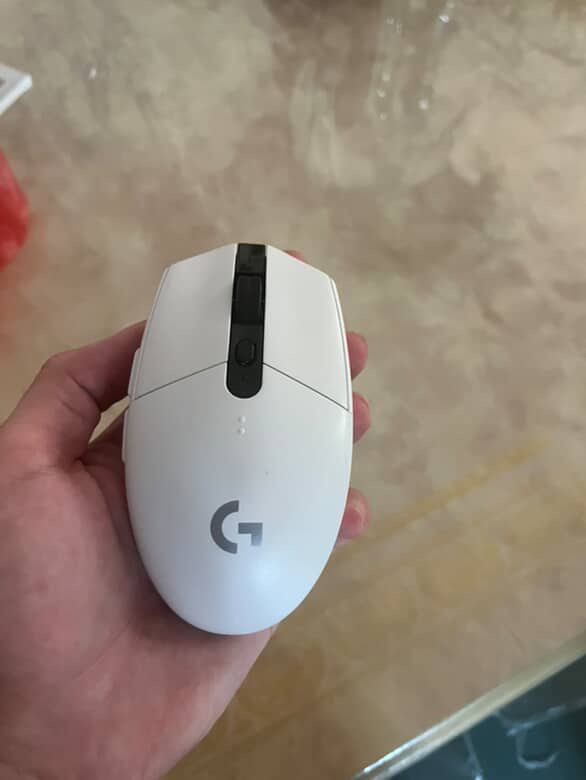 Logitech G305