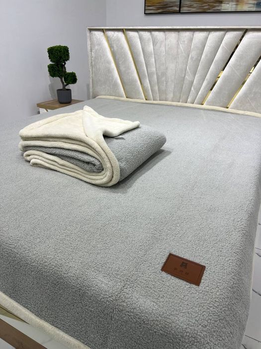 Зимний тёплый плед барашка TEDDY