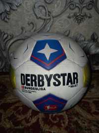 Мяч футбольный  DERBYSTAR