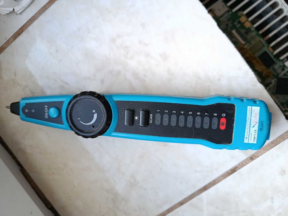 Tester cablu UTP rj45 si creion electric verificare faza nul cu lumina
