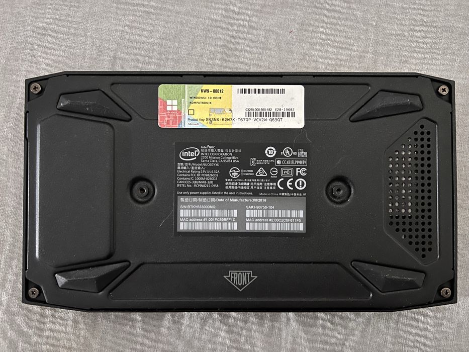 Intel NUC Skull Canyon I7-6770HQ 16GB DDR4