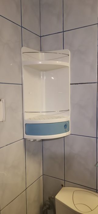 Chiuveta, oglinda baie și altele