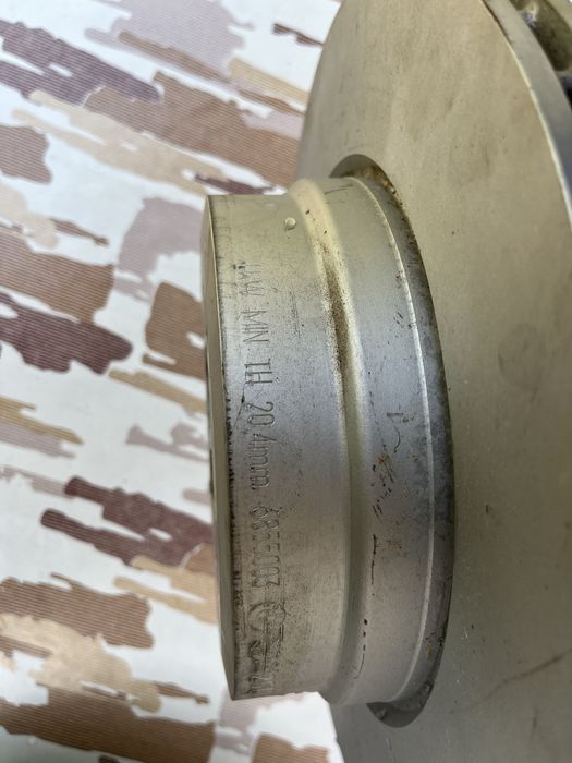 Discuri frana spate 135i