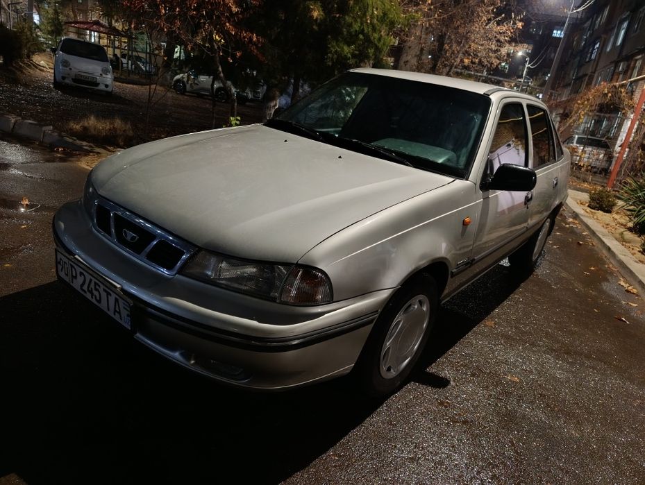 Nexya 1 2007 sotiladi