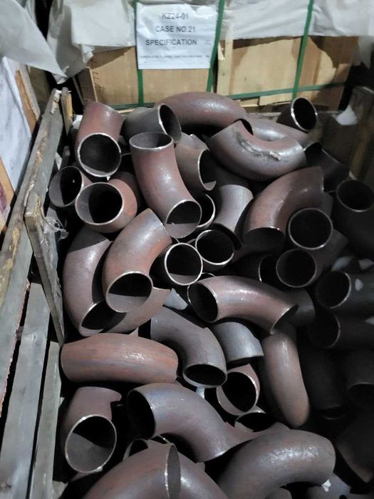 Оптовый склад: бесшовные стальные отводы 90 и 45 градусов!