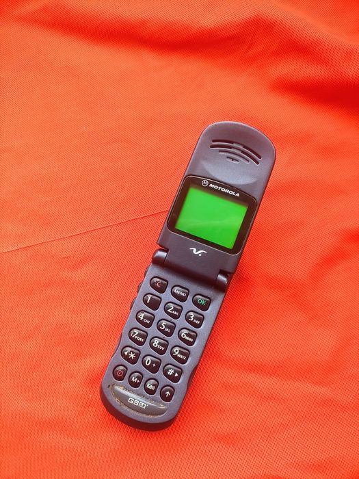 Motorola v50 kramer albastru ( orice rețea)