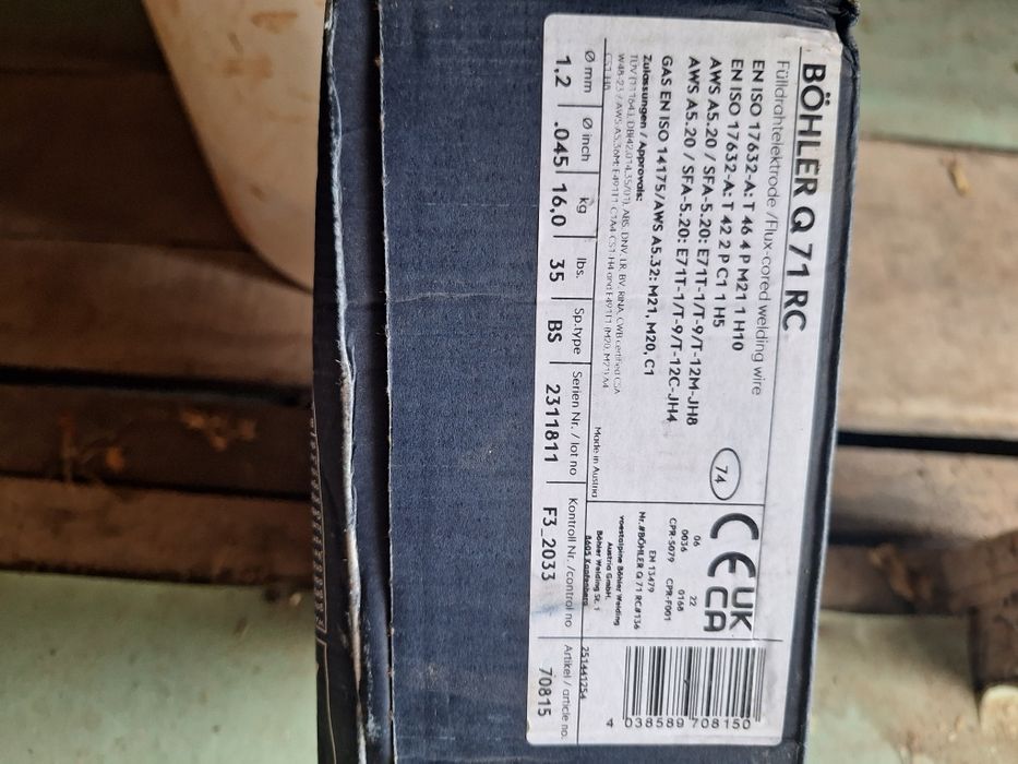 Vând două role sarma