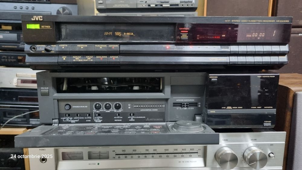 3 video-uri defecte, Jvc,Mitshubishi, Loewe, hi-fi stereo