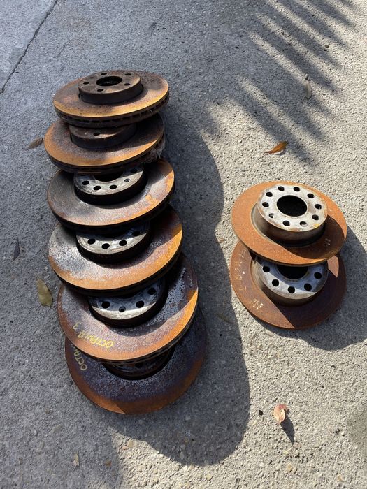 Set discuri frana fata spate Volkswagen golf 7 passat b8 octavia 3