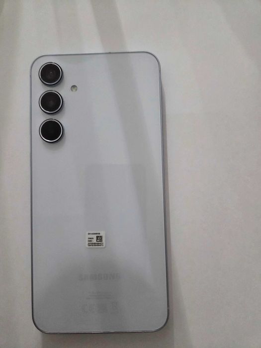 Vand SAMSUNG A55 8/256 GB memorie, CA NOU!