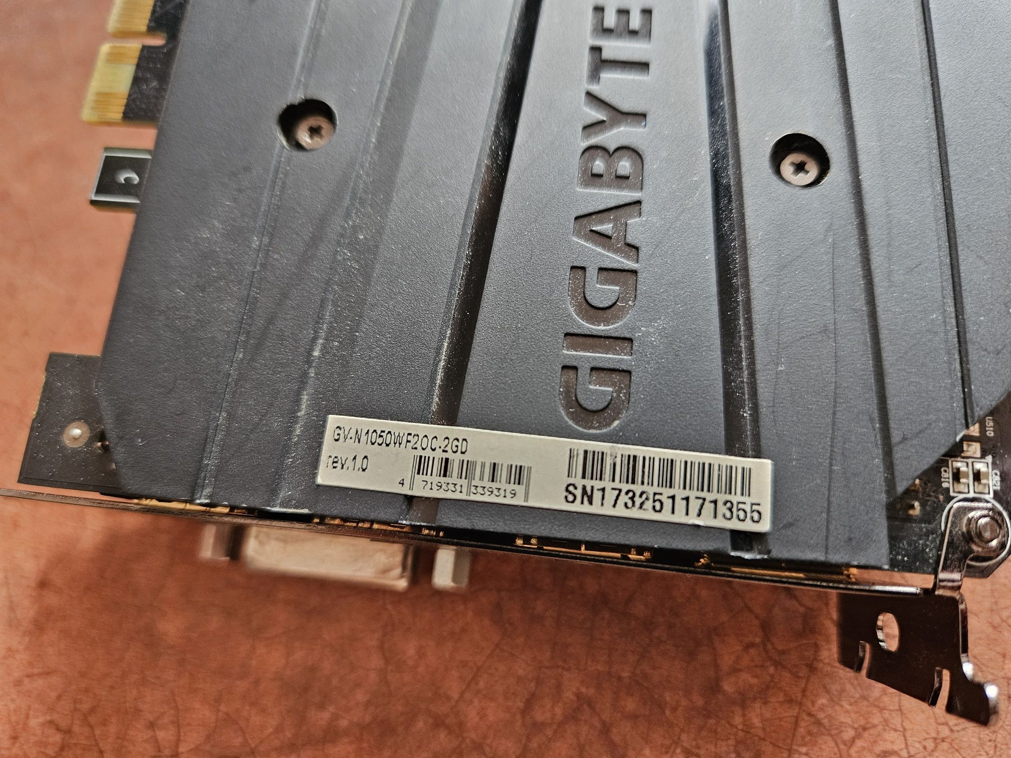 Placa video PCIe Gigabyte GTX 1050 WINDFORCE 2X 2GB DDR5