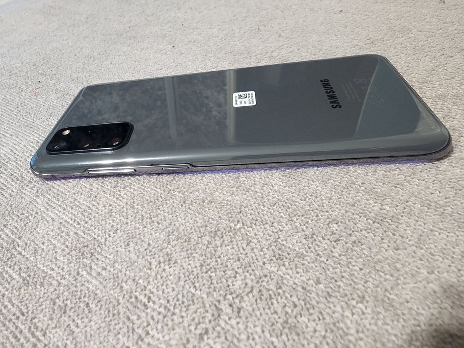 Samsung S20  128/8