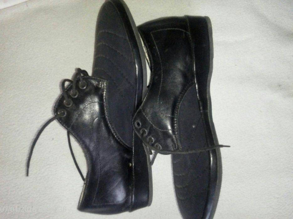 Pantofi femei, mărimea 39,noi,design modern, culoare neagra