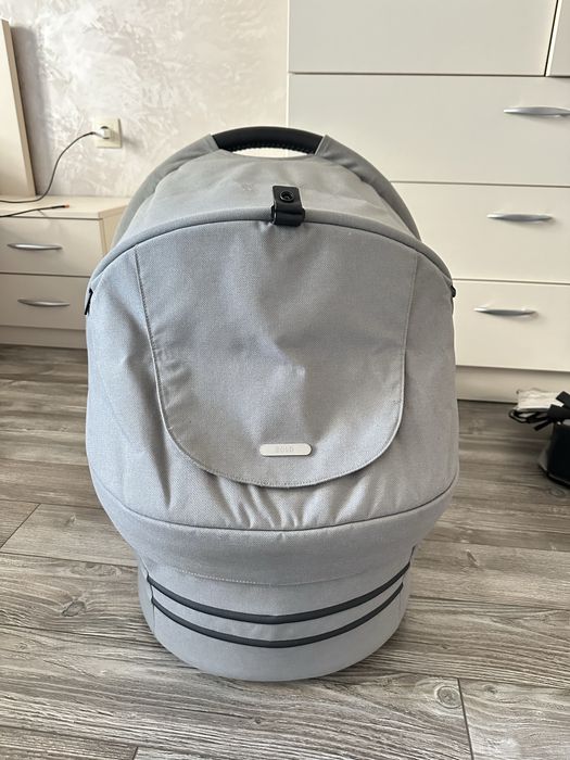 Mutsy Evo количка + подаръци (дъждобран, чувалче, аксесоари)