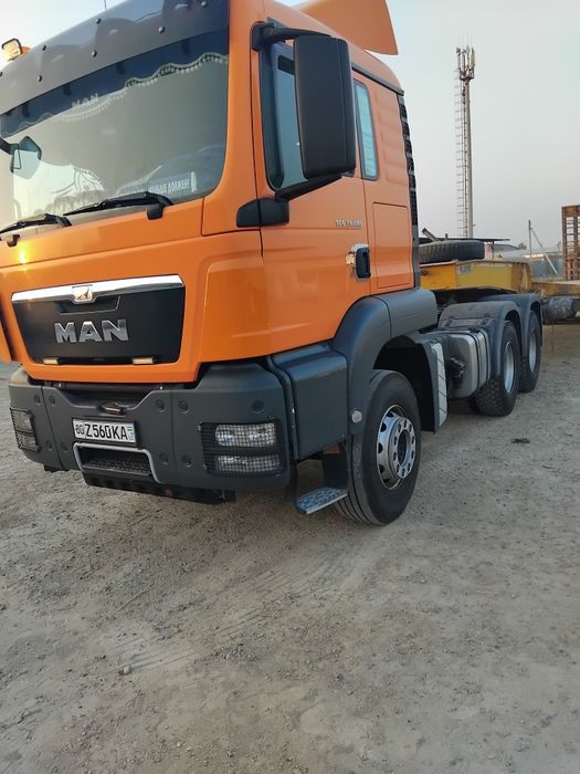 Ман.тягач.узи..сотилади.янги...200минг.юриган.