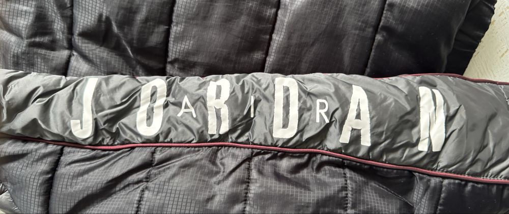 Зимно яке Jordan