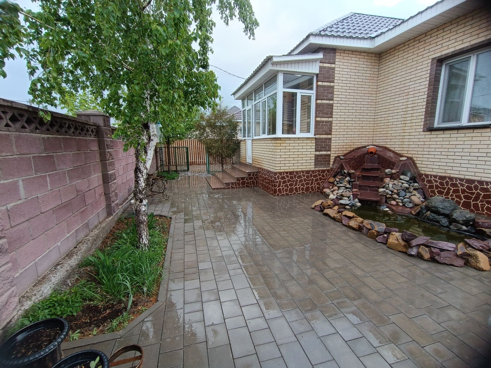 Продам дом 4 комнаты, 142кв.м и хозпостройки 122кв.м. г. Косшы