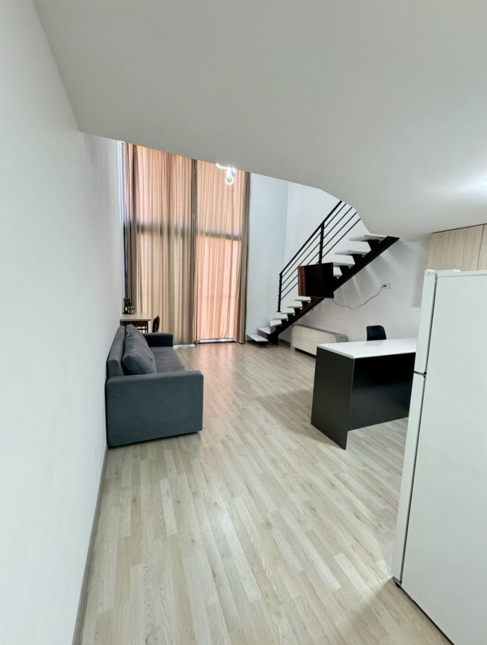 Продается 2 комнатная квартира дуплекс 44кв² вЖК BeshChinor,Махтумкули