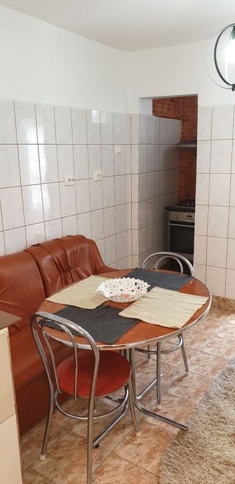Inchiriez apartament in Targoviste, micro 4